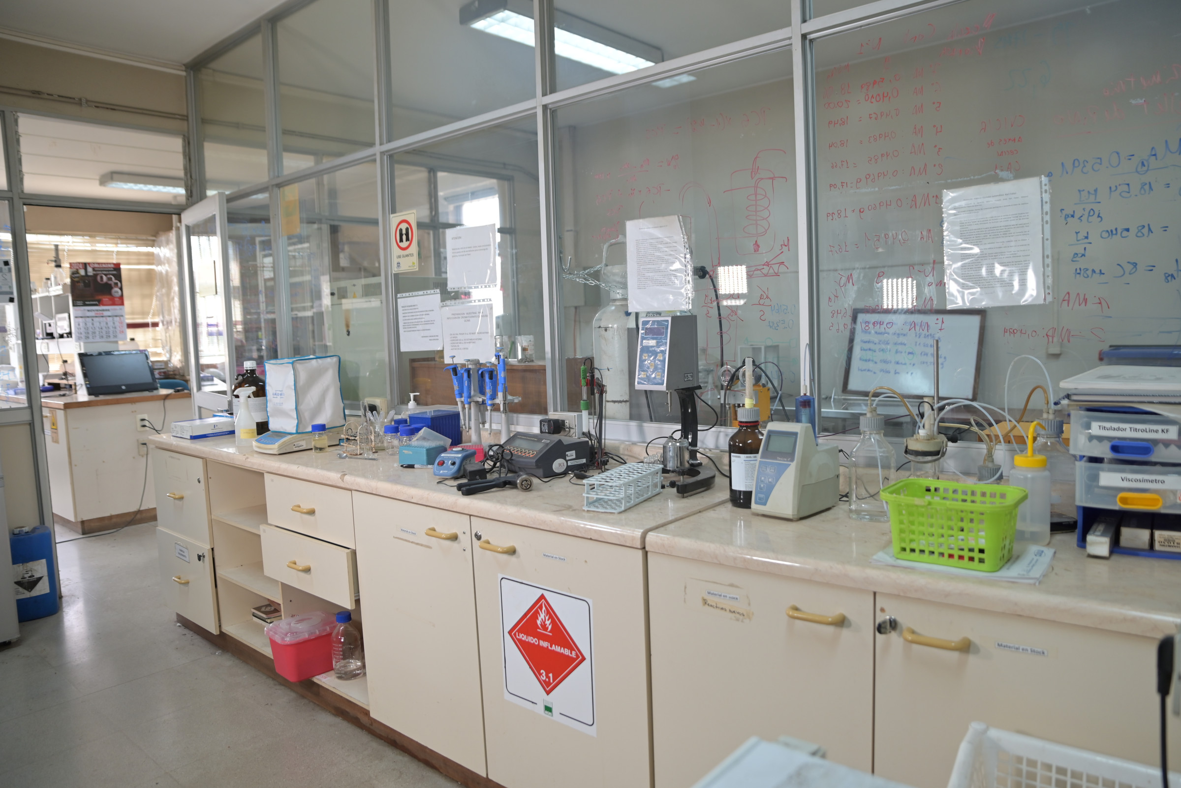 Foto de portada de Laboratorio de Combustión y Material Particulado (LCMP)